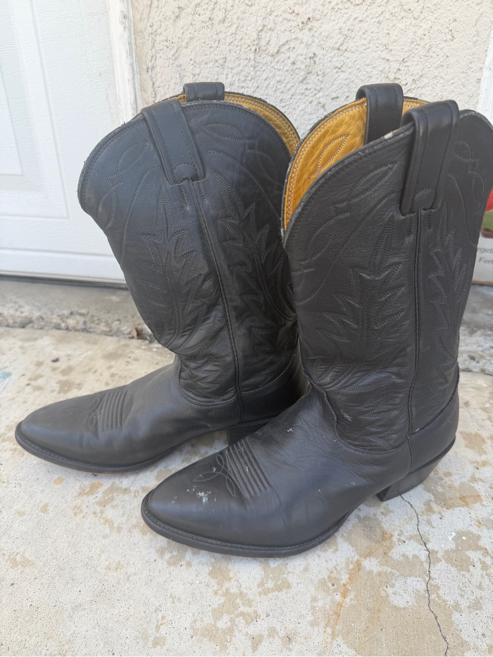Nocona Black Leather Western Cowboy Boots